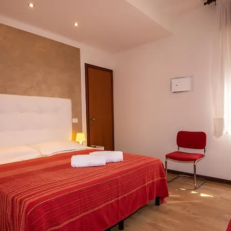 Hotell Nazionale 3*
